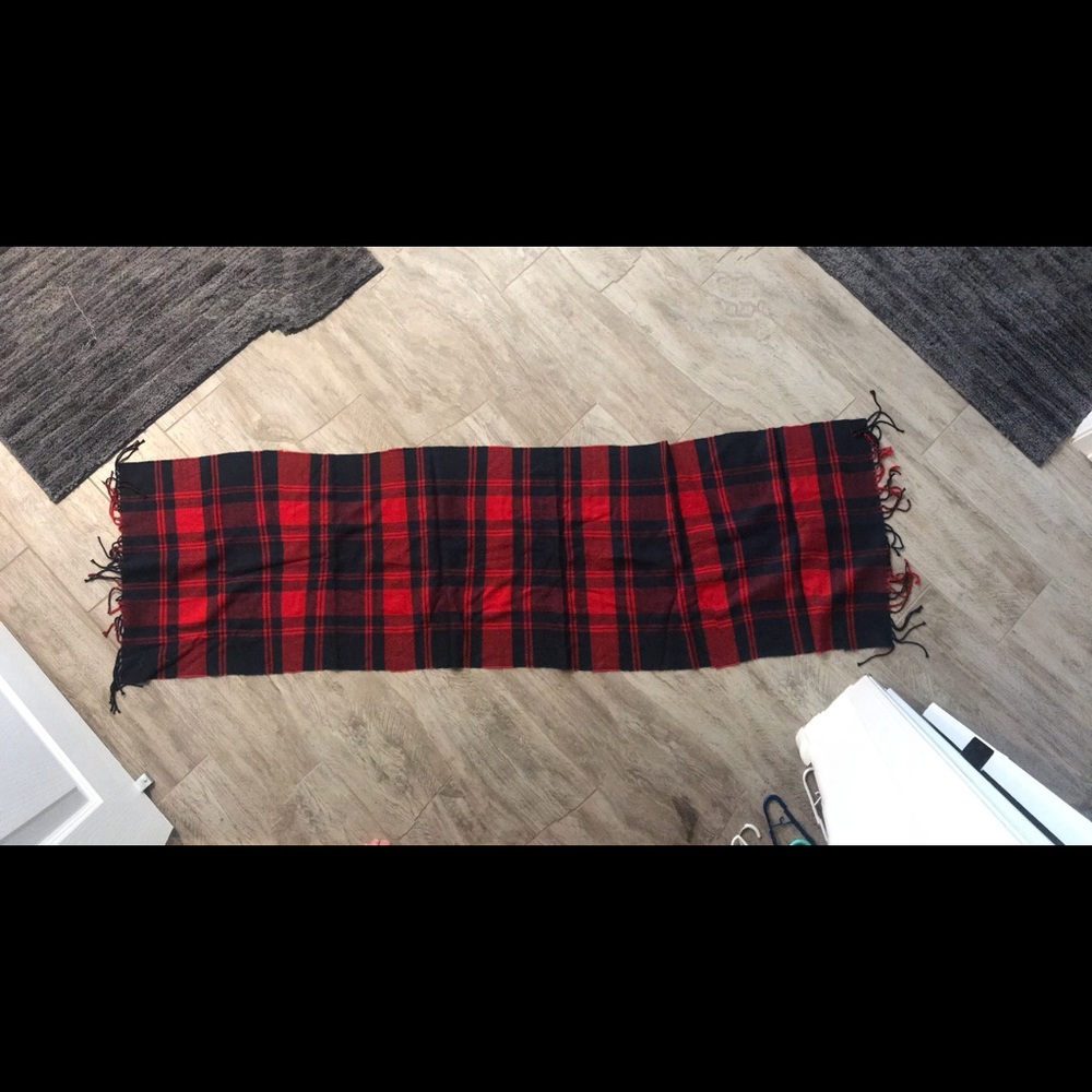 Abercrombie and Fitch | Plaid Scarf